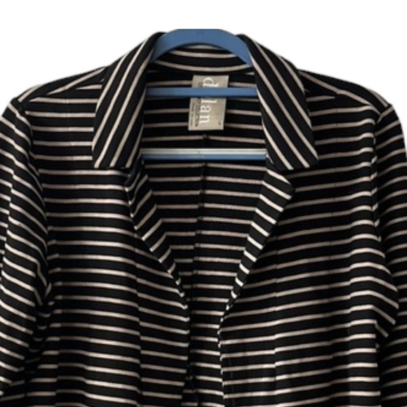 Anthropologie Dolan Black & Tan Striped Shadow Band Cropped Open Blazer Jacket - Picture 2 of 5